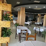 Espana 3* Škalngur