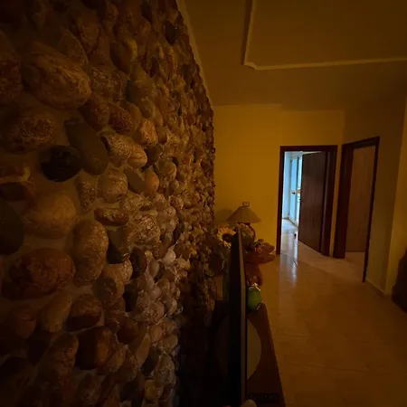 Otel Espana Škalngur