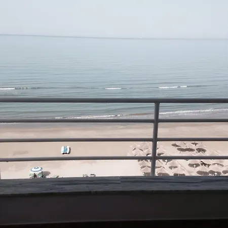 Espana Hotel Shkallnur