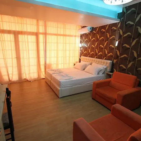 Espana Hotel Shkallnur